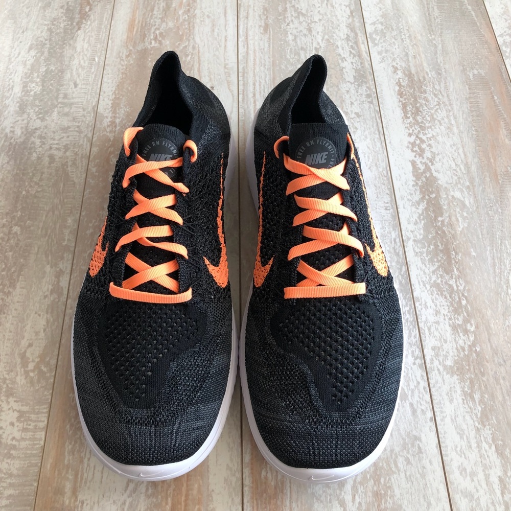 NWT Nike ID Free RN Flyknit 2018 Custom - Picture 4 of 8